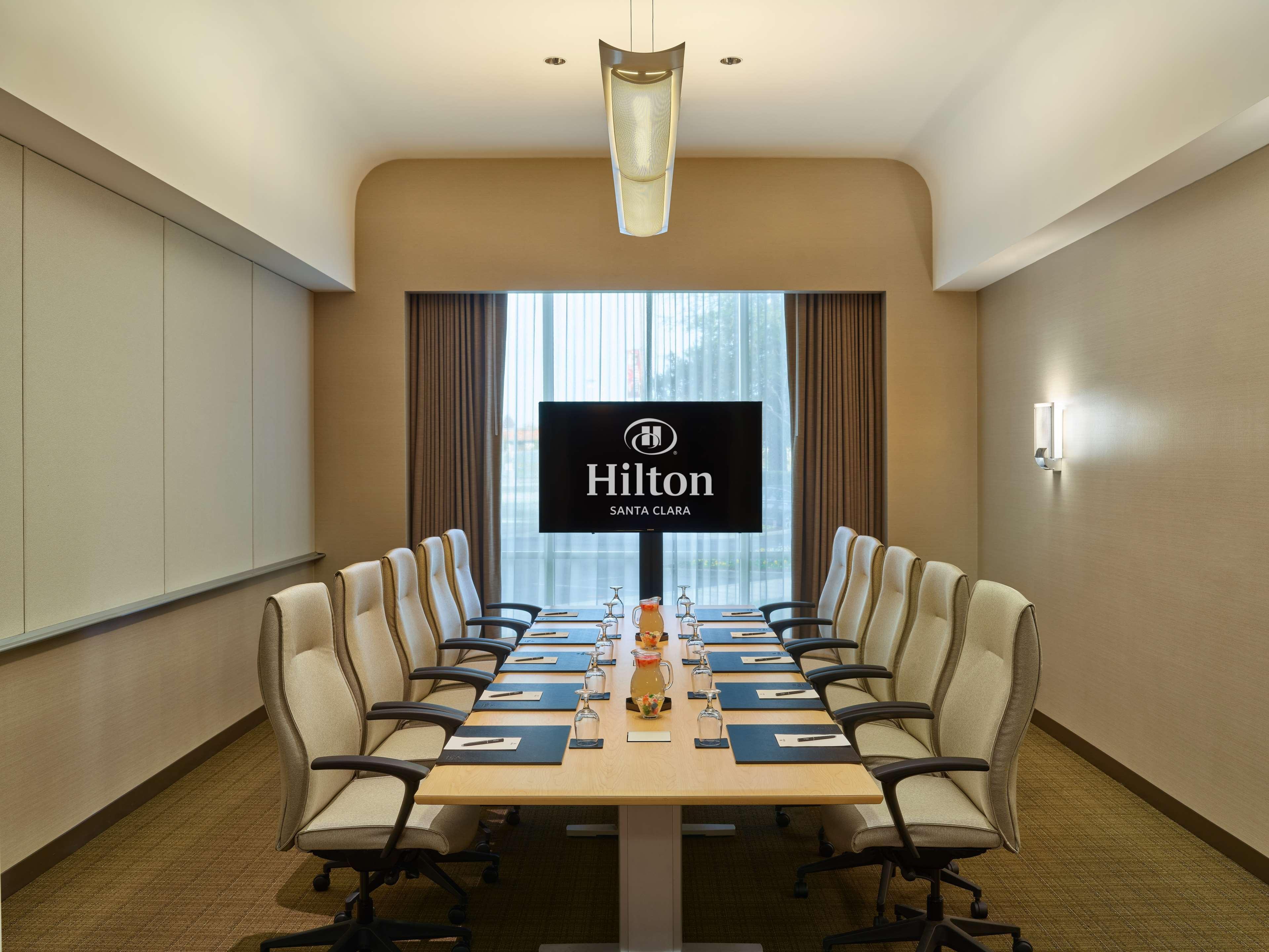 Hotel Hilton Santa Clara Extérieur photo
